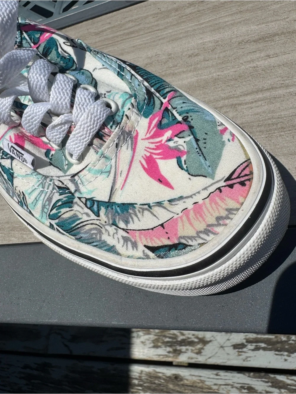VANS old skool Paradise Floral tropical pattern   Size 9 womens